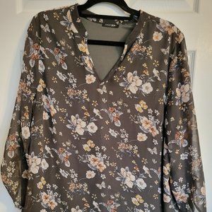 Long Sleeve Blouse Plus Size 1X by PaperMoon - Grey Floral Pattern